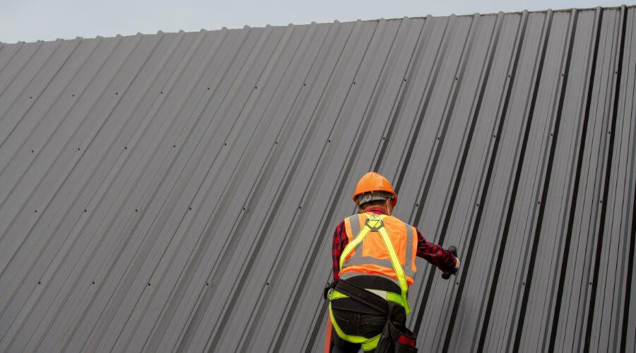 Expert Emergency Roof Repairs services in Dunn Center, ND